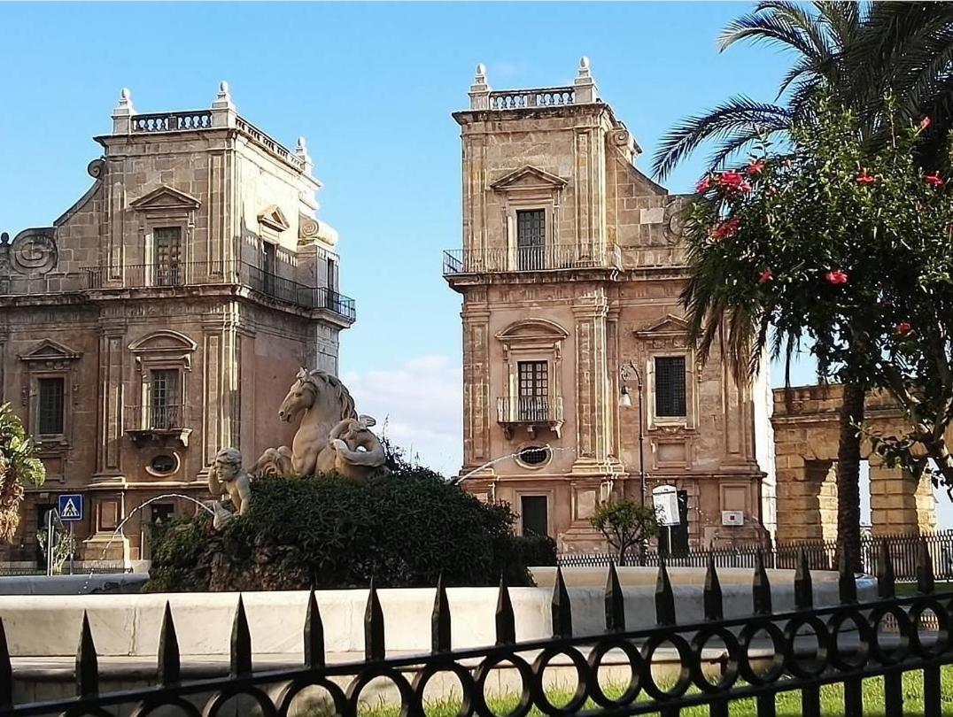 Apartamento Politeama Sweet House Palermo Exterior foto